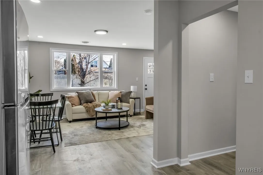 24 Commercial Street, Hamburg, New York 14219, Hamburg, New York 14219, 4 Bedrooms Bedrooms, ,2 BathroomsBathrooms,Residential,For Sale,24 Commercial Street, Hamburg, New York 14219,0,B1657944