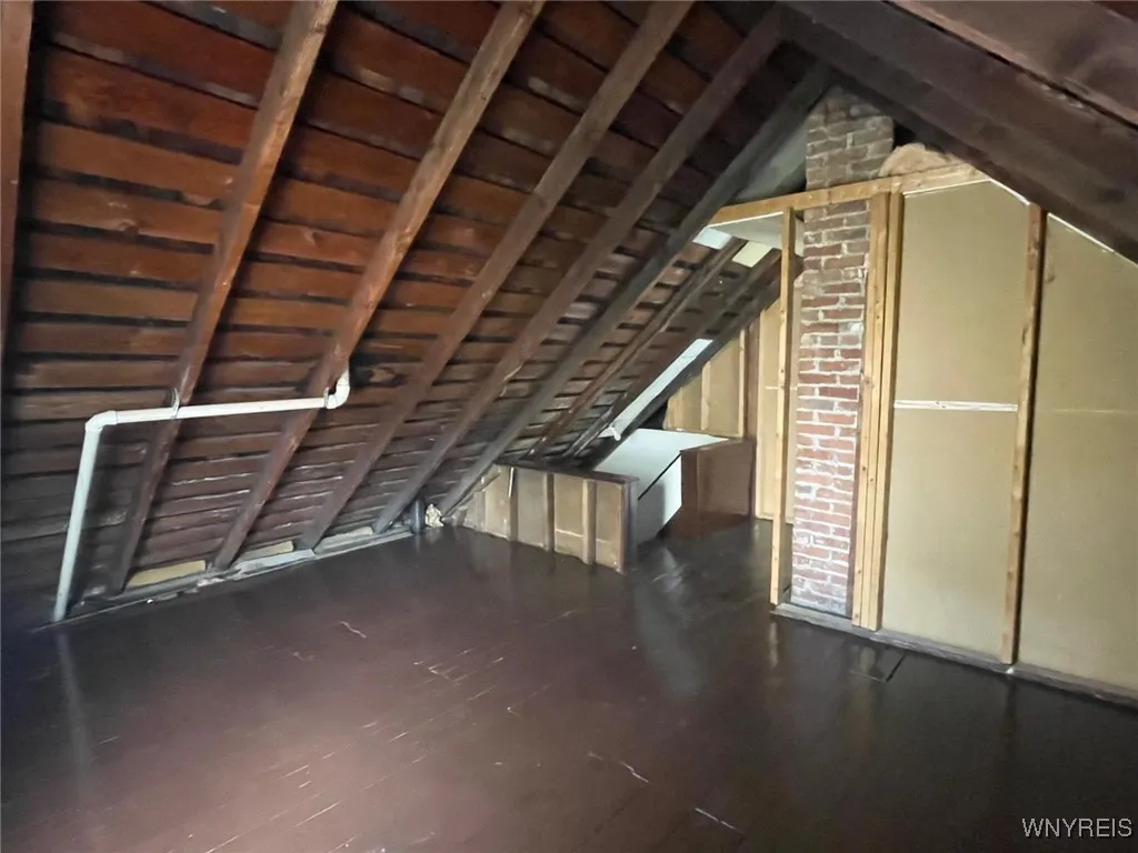 280 Esser Avenue, Buffalo, New York 14207, Buffalo, New York 14207, 3 Bedrooms Bedrooms, 5 Rooms Rooms,1 BathroomBathrooms,Residential,Closed,280 Esser Avenue, Buffalo, New York 14207,0,B1658068