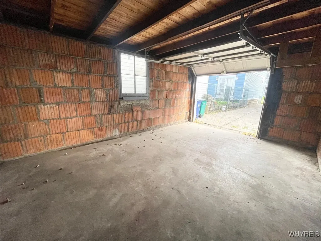 280 Esser Avenue, Buffalo, New York 14207, Buffalo, New York 14207, 3 Bedrooms Bedrooms, 5 Rooms Rooms,1 BathroomBathrooms,Residential,Closed,280 Esser Avenue, Buffalo, New York 14207,0,B1658068