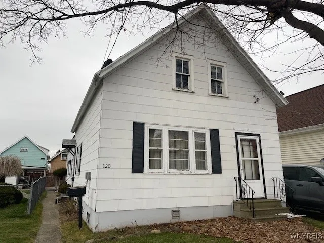 120 Weiss Street, Buffalo, New York 14206, Buffalo, New York 14206, 5 Bedrooms Bedrooms, ,2 BathroomsBathrooms,Residential,For Sale,120 Weiss Street, Buffalo, New York 14206,0,B1657778