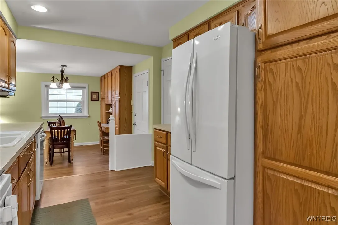 277 Woodward Drive, West Seneca, New York 14224, West Seneca, New York 14224, 3 Bedrooms Bedrooms, 7 Rooms Rooms,1 BathroomBathrooms,Residential,Closed,277 Woodward Drive, West Seneca, New York 14224,0,B1657965