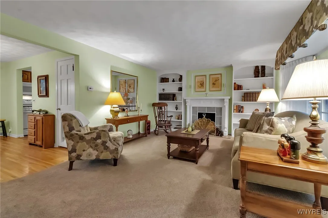 277 Woodward Drive, West Seneca, New York 14224, West Seneca, New York 14224, 3 Bedrooms Bedrooms, 7 Rooms Rooms,1 BathroomBathrooms,Residential,Closed,277 Woodward Drive, West Seneca, New York 14224,0,B1657965