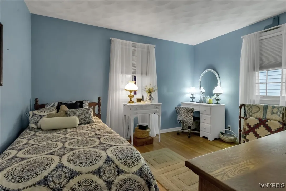277 Woodward Drive, West Seneca, New York 14224, West Seneca, New York 14224, 3 Bedrooms Bedrooms, 7 Rooms Rooms,1 BathroomBathrooms,Residential,Closed,277 Woodward Drive, West Seneca, New York 14224,0,B1657965