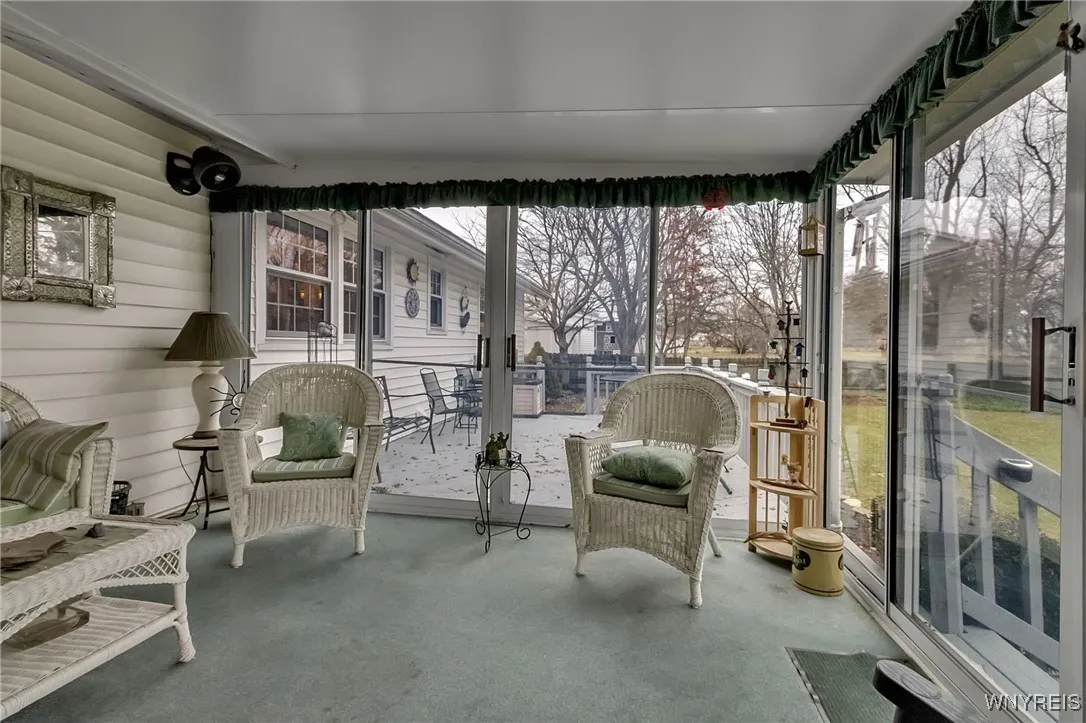 277 Woodward Drive, West Seneca, New York 14224, West Seneca, New York 14224, 3 Bedrooms Bedrooms, 7 Rooms Rooms,1 BathroomBathrooms,Residential,Closed,277 Woodward Drive, West Seneca, New York 14224,0,B1657965