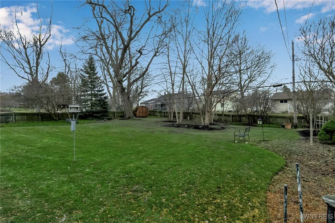 277 Woodward Drive, West Seneca, New York 14224, West Seneca, New York 14224, 3 Bedrooms Bedrooms, 7 Rooms Rooms,1 BathroomBathrooms,Residential,Closed,277 Woodward Drive, West Seneca, New York 14224,0,B1657965