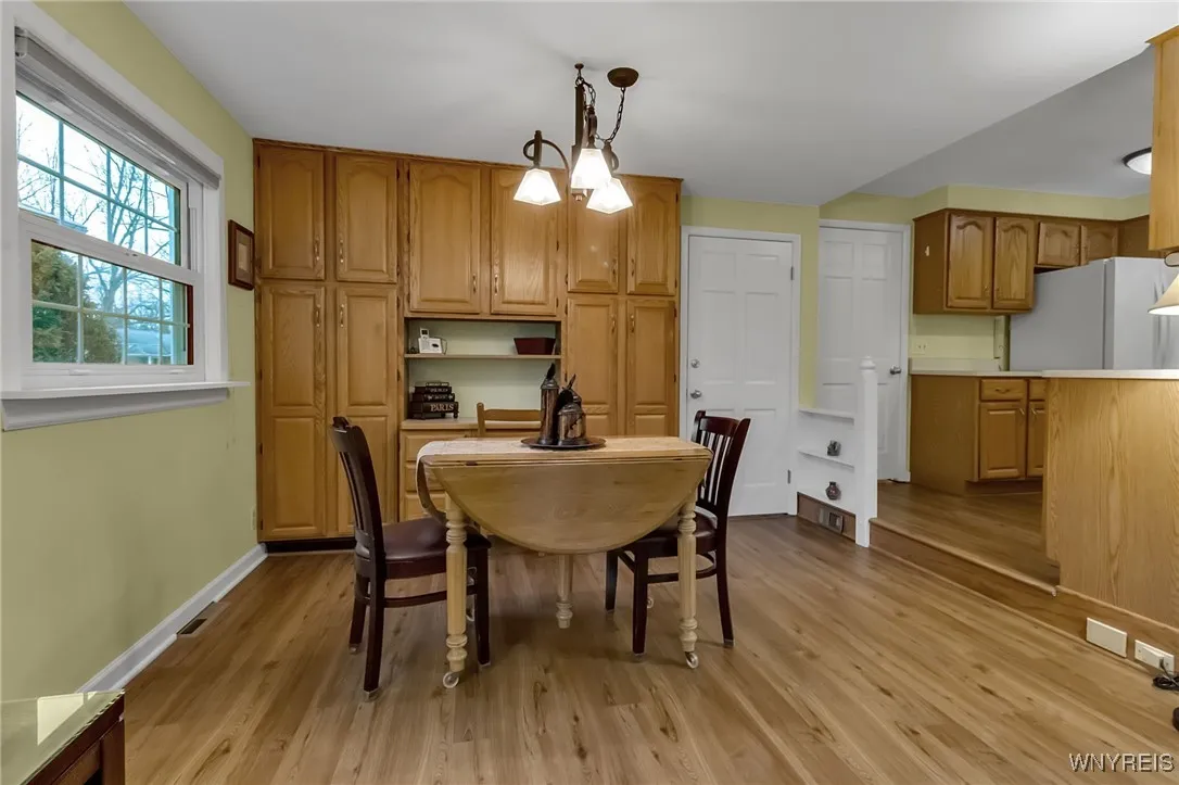 277 Woodward Drive, West Seneca, New York 14224, West Seneca, New York 14224, 3 Bedrooms Bedrooms, 7 Rooms Rooms,1 BathroomBathrooms,Residential,Closed,277 Woodward Drive, West Seneca, New York 14224,0,B1657965