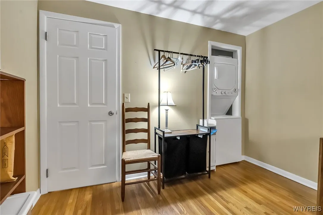 277 Woodward Drive, West Seneca, New York 14224, West Seneca, New York 14224, 3 Bedrooms Bedrooms, 7 Rooms Rooms,1 BathroomBathrooms,Residential,Closed,277 Woodward Drive, West Seneca, New York 14224,0,B1657965