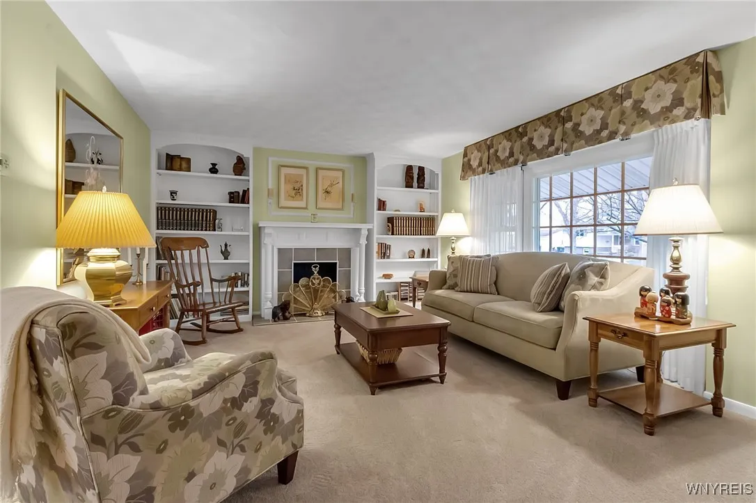 277 Woodward Drive, West Seneca, New York 14224, West Seneca, New York 14224, 3 Bedrooms Bedrooms, 7 Rooms Rooms,1 BathroomBathrooms,Residential,Closed,277 Woodward Drive, West Seneca, New York 14224,0,B1657965