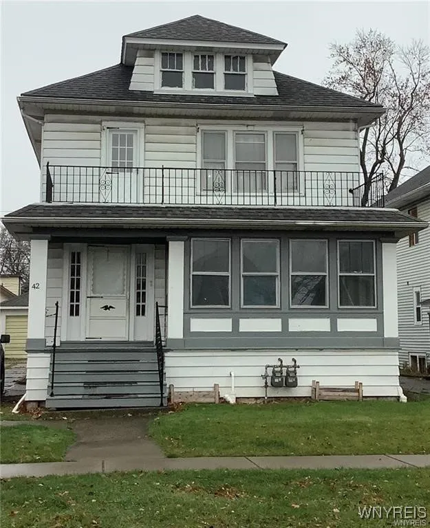 42 Lincoln Boulevard Upper, Tonawanda, New York 14, Tonawanda, New York 14217, 3 Bedrooms Bedrooms, 6 Rooms Rooms,1 BathroomBathrooms,Residential Lease,Closed,42 Lincoln Boulevard Upper, Tonawanda, New York 14,0,B1657654