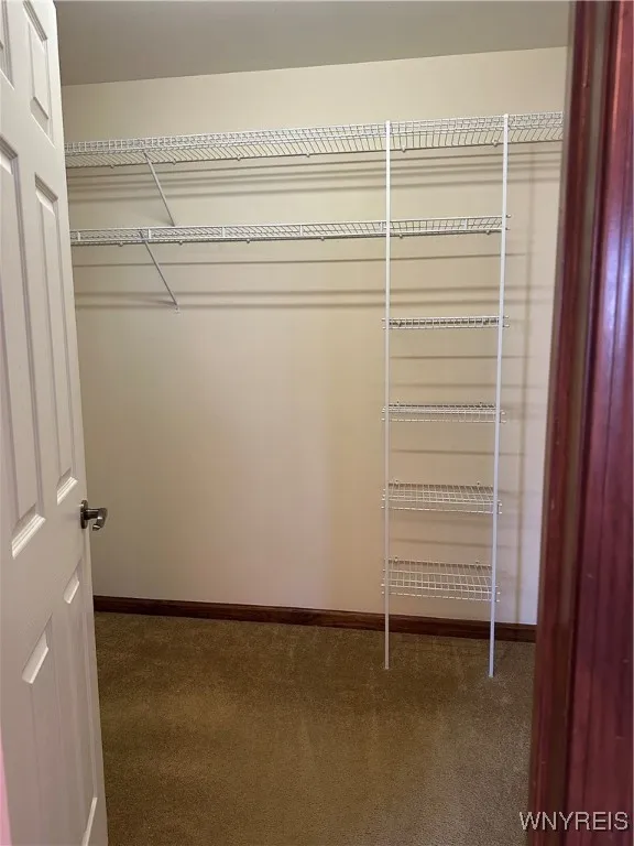 8047 Laurel Park Lane, Clarence, New York 14051, Clarence, New York 14051, 3 Bedrooms Bedrooms, 6 Rooms Rooms,2 BathroomsBathrooms,Residential Lease,For Rent,8047 Laurel Park Lane, Clarence, New York 14051,0,B1657949