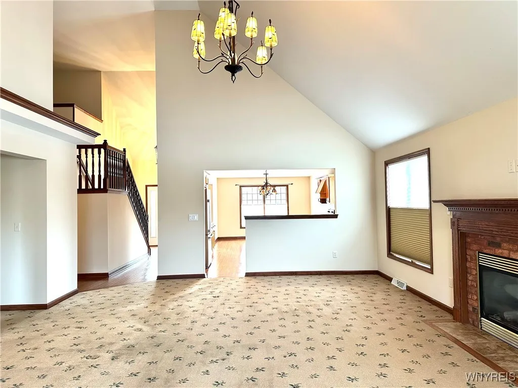 8047 Laurel Park Lane, Clarence, New York 14051, Clarence, New York 14051, 3 Bedrooms Bedrooms, 6 Rooms Rooms,2 BathroomsBathrooms,Residential Lease,For Rent,8047 Laurel Park Lane, Clarence, New York 14051,0,B1657949