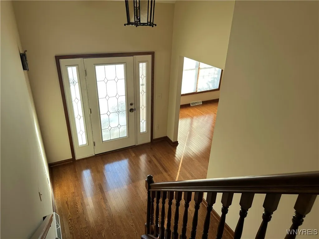 8047 Laurel Park Lane, Clarence, New York 14051, Clarence, New York 14051, 3 Bedrooms Bedrooms, 6 Rooms Rooms,2 BathroomsBathrooms,Residential Lease,For Rent,8047 Laurel Park Lane, Clarence, New York 14051,0,B1657949