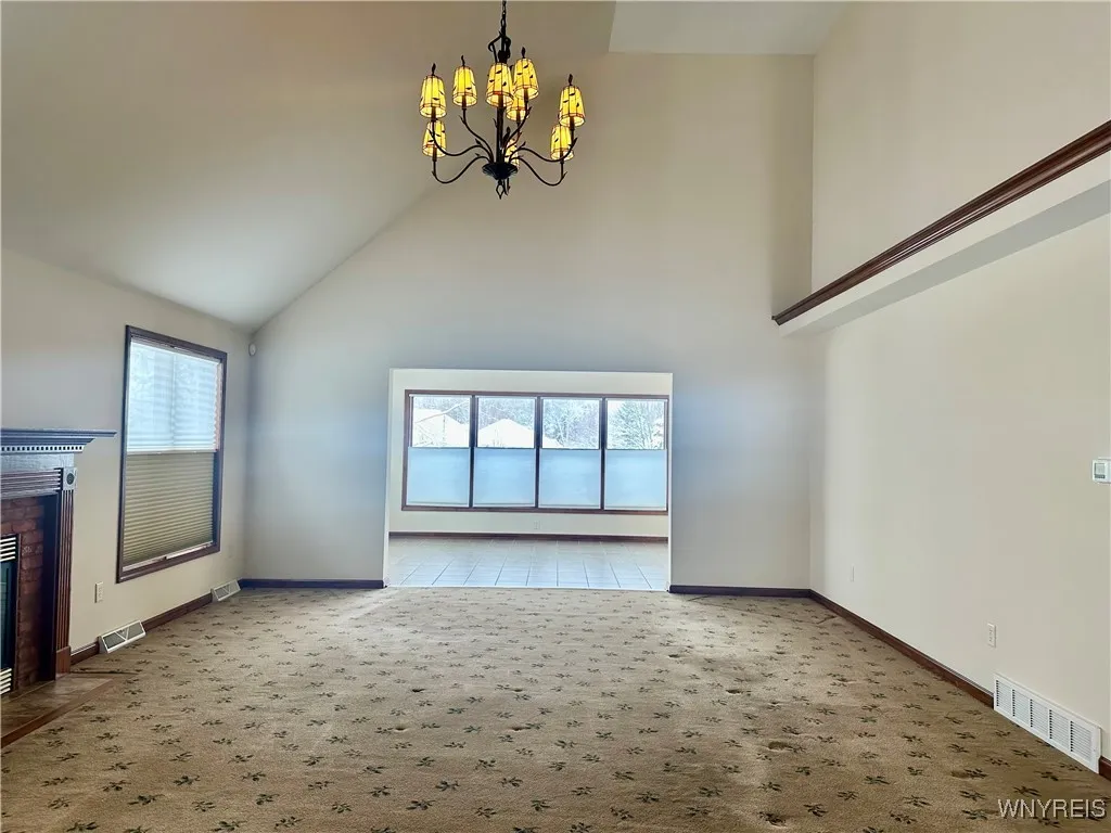 8047 Laurel Park Lane, Clarence, New York 14051, Clarence, New York 14051, 3 Bedrooms Bedrooms, 6 Rooms Rooms,2 BathroomsBathrooms,Residential Lease,For Rent,8047 Laurel Park Lane, Clarence, New York 14051,0,B1657949