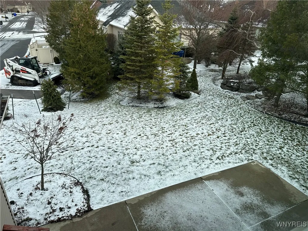 8047 Laurel Park Lane, Clarence, New York 14051, Clarence, New York 14051, 3 Bedrooms Bedrooms, 6 Rooms Rooms,2 BathroomsBathrooms,Residential Lease,For Rent,8047 Laurel Park Lane, Clarence, New York 14051,0,B1657949