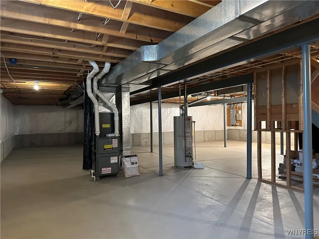 8047 Laurel Park Lane, Clarence, New York 14051, Clarence, New York 14051, 3 Bedrooms Bedrooms, 6 Rooms Rooms,2 BathroomsBathrooms,Residential Lease,For Rent,8047 Laurel Park Lane, Clarence, New York 14051,0,B1657949