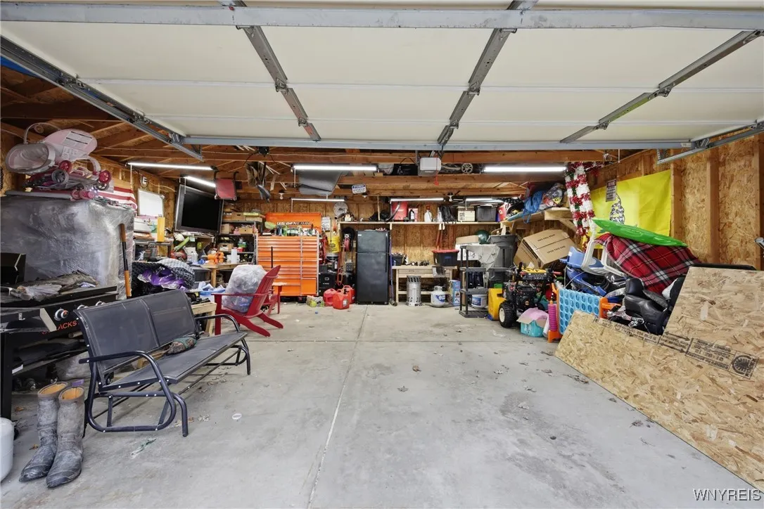 119 East Felton Street, North Tonawanda, New York, North Tonawanda, New York 14120, 3 Bedrooms Bedrooms, 7 Rooms Rooms,1 BathroomBathrooms,Residential,Closed,119 East Felton Street, North Tonawanda, New York ,0,B1658318