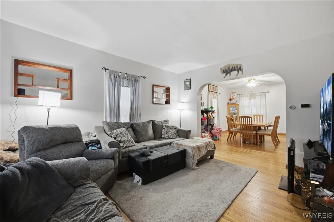 119 East Felton Street, North Tonawanda, New York, North Tonawanda, New York 14120, 3 Bedrooms Bedrooms, 7 Rooms Rooms,1 BathroomBathrooms,Residential,Closed,119 East Felton Street, North Tonawanda, New York ,0,B1658318