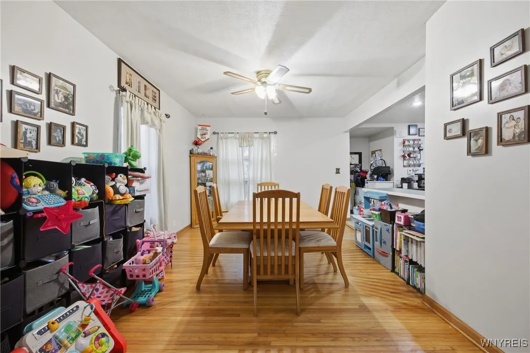 119 East Felton Street, North Tonawanda, New York, North Tonawanda, New York 14120, 3 Bedrooms Bedrooms, 7 Rooms Rooms,1 BathroomBathrooms,Residential,Closed,119 East Felton Street, North Tonawanda, New York ,0,B1658318