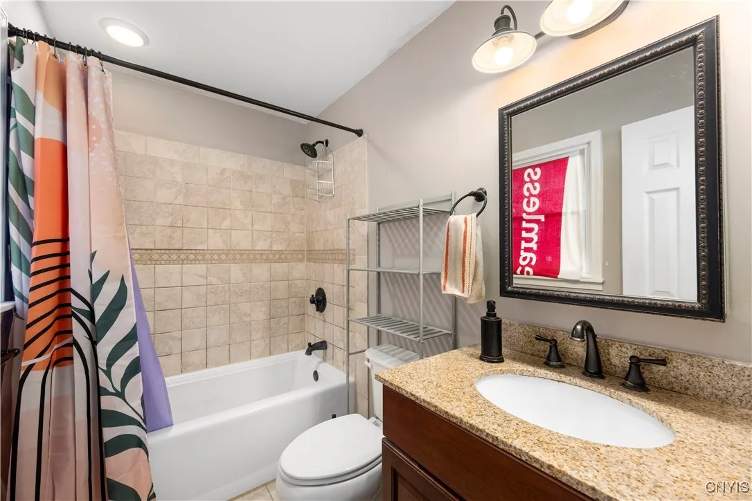 1754 North George Street, Rome, New York 13440, Rome, New York 13440, 4 Bedrooms Bedrooms, 10 Rooms Rooms,2 BathroomsBathrooms,Residential,Closed,1754 North George Street, Rome, New York 13440,0,S1657952