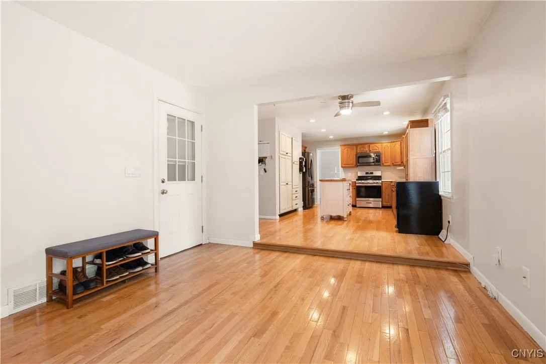 1754 North George Street, Rome, New York 13440, Rome, New York 13440, 4 Bedrooms Bedrooms, 10 Rooms Rooms,2 BathroomsBathrooms,Residential,Closed,1754 North George Street, Rome, New York 13440,0,S1657952