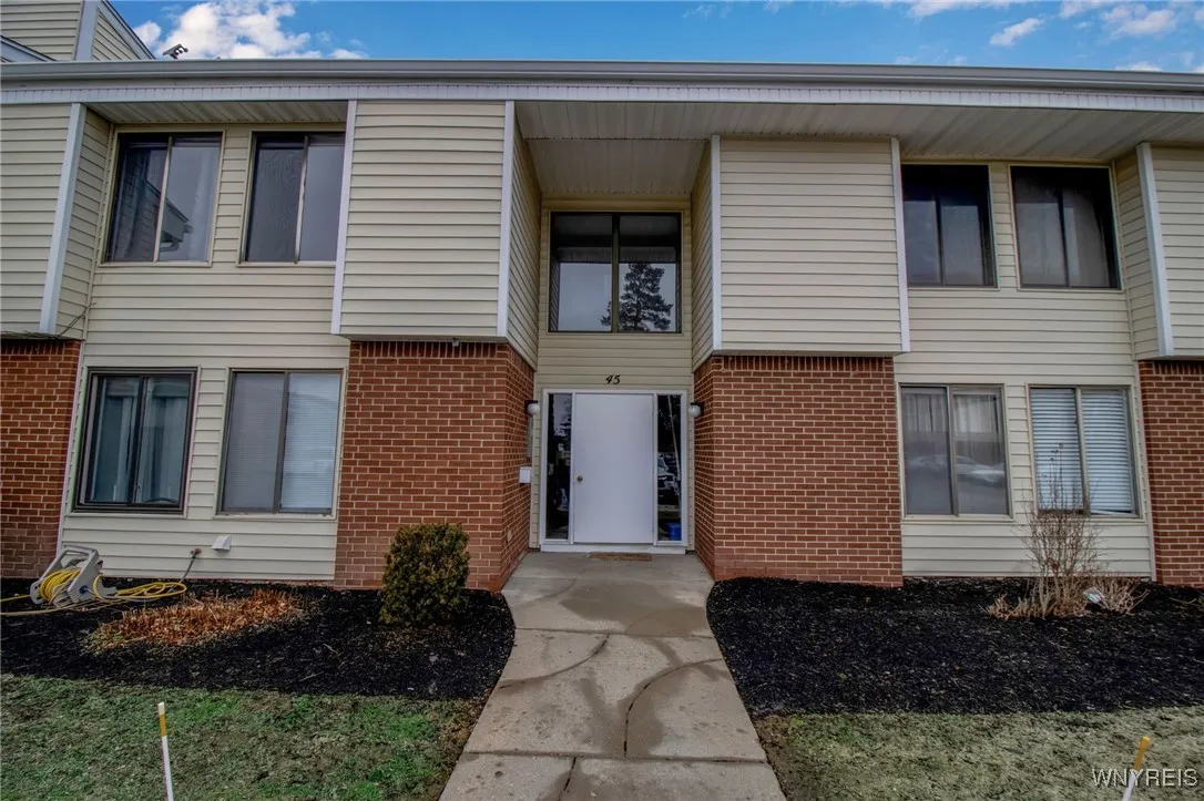45 Bee Hunter Court D, Amherst, New York 14051, Amherst, New York 14051, 2 Bedrooms Bedrooms, 5 Rooms Rooms,2 BathroomsBathrooms,Residential,Closed,45 Bee Hunter Court D, Amherst, New York 14051,0,B1656132