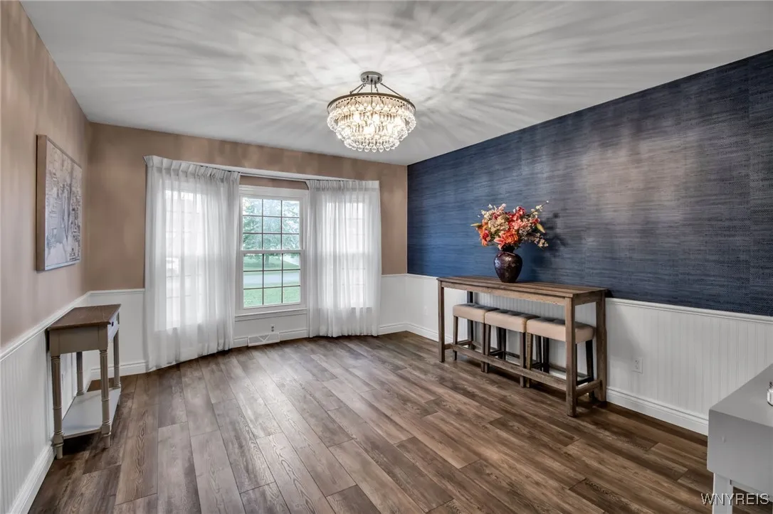 4675 Oakwood Lane, Clarence, New York 14031, Clarence, New York 14031, 4 Bedrooms Bedrooms, 11 Rooms Rooms,2 BathroomsBathrooms,Residential,Closed,4675 Oakwood Lane, Clarence, New York 14031,0,B1658000