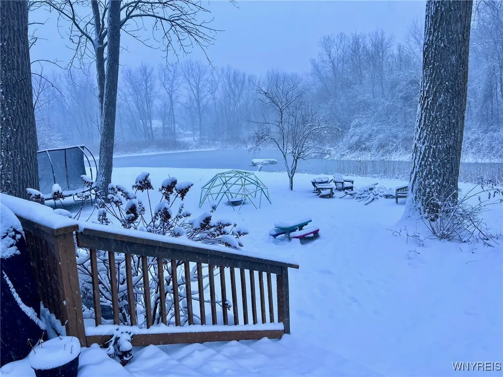 4675 Oakwood Lane, Clarence, New York 14031, Clarence, New York 14031, 4 Bedrooms Bedrooms, 11 Rooms Rooms,2 BathroomsBathrooms,Residential,Closed,4675 Oakwood Lane, Clarence, New York 14031,0,B1658000