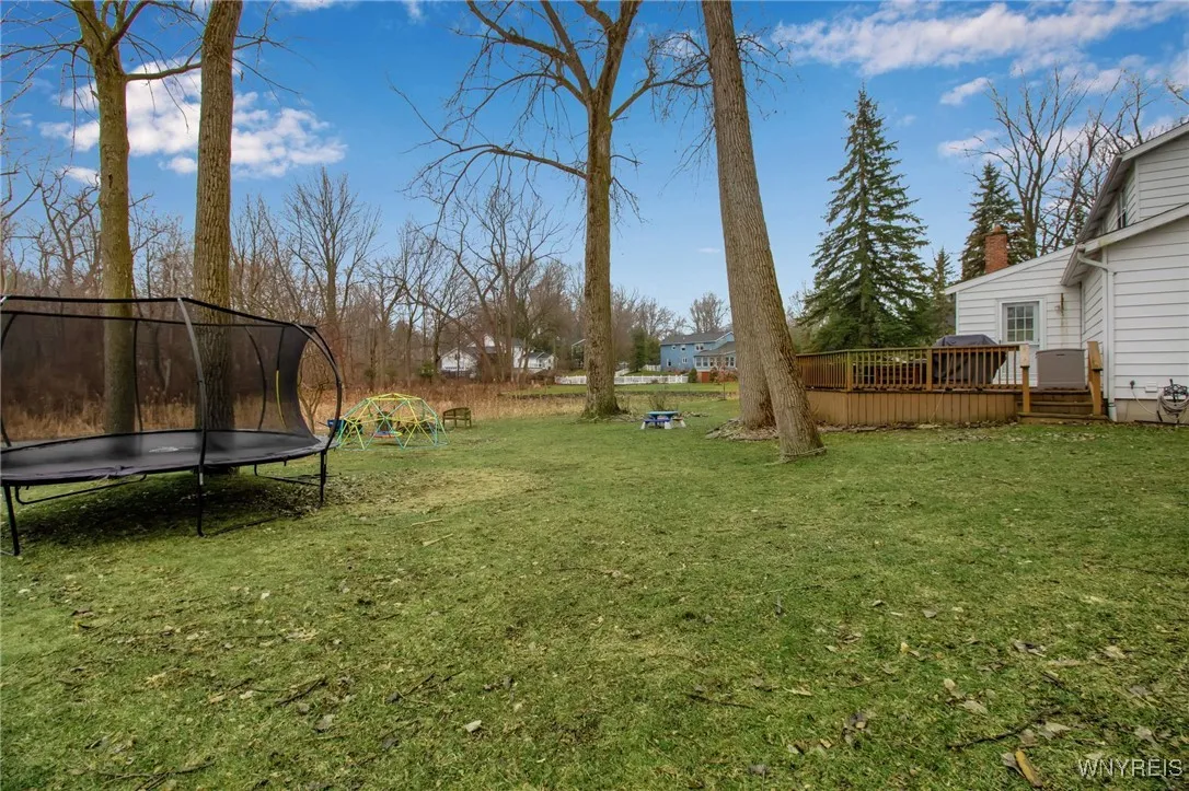 4675 Oakwood Lane, Clarence, New York 14031, Clarence, New York 14031, 4 Bedrooms Bedrooms, 11 Rooms Rooms,2 BathroomsBathrooms,Residential,Closed,4675 Oakwood Lane, Clarence, New York 14031,0,B1658000