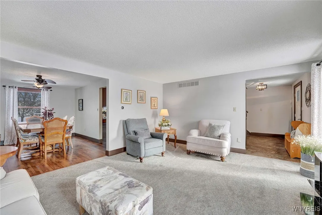 3540 Howard Road, Hamburg, New York 14075, Hamburg, New York 14075, 4 Bedrooms Bedrooms, 8 Rooms Rooms,1 BathroomBathrooms,Residential,Closed,3540 Howard Road, Hamburg, New York 14075,0,B1658685