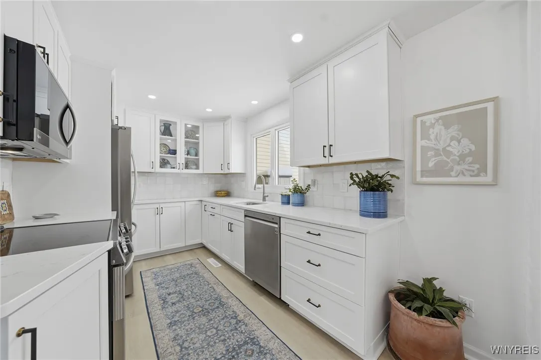 1651 Charlesgate Circle 1651, Amherst, New York 14, Amherst, New York 14051, 2 Bedrooms Bedrooms, 5 Rooms Rooms,2 BathroomsBathrooms,Residential,Closed,1651 Charlesgate Circle 1651, Amherst, New York 14,0,B1658313