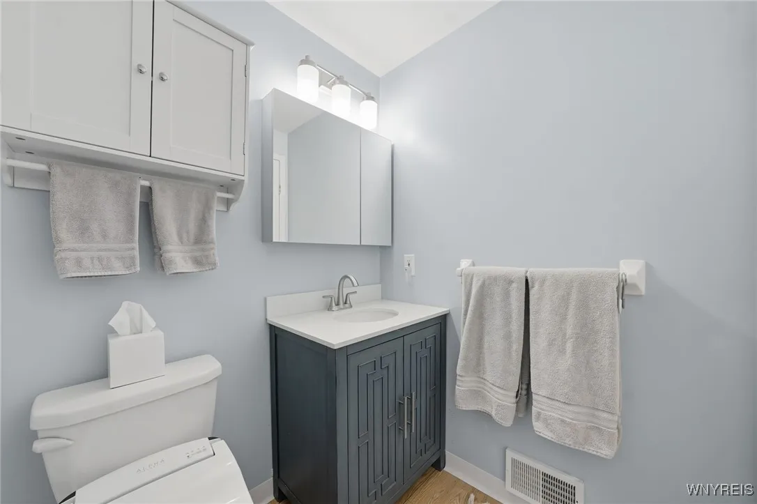 1651 Charlesgate Circle 1651, Amherst, New York 14, Amherst, New York 14051, 2 Bedrooms Bedrooms, 5 Rooms Rooms,2 BathroomsBathrooms,Residential,Closed,1651 Charlesgate Circle 1651, Amherst, New York 14,0,B1658313