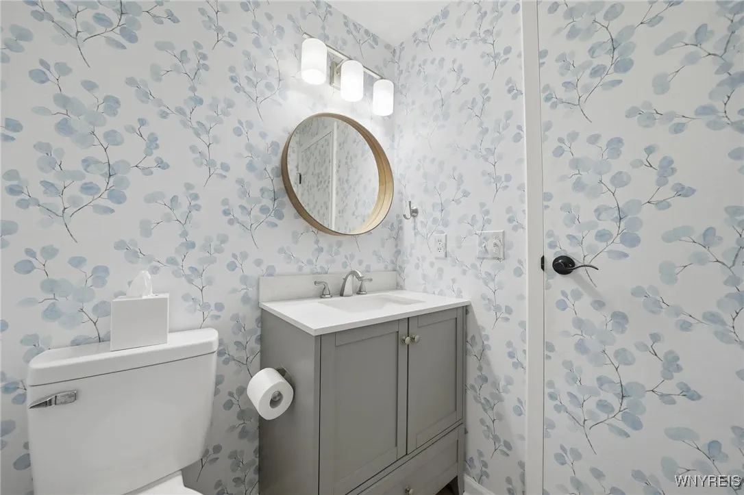 1651 Charlesgate Circle 1651, Amherst, New York 14, Amherst, New York 14051, 2 Bedrooms Bedrooms, 5 Rooms Rooms,2 BathroomsBathrooms,Residential,Closed,1651 Charlesgate Circle 1651, Amherst, New York 14,0,B1658313