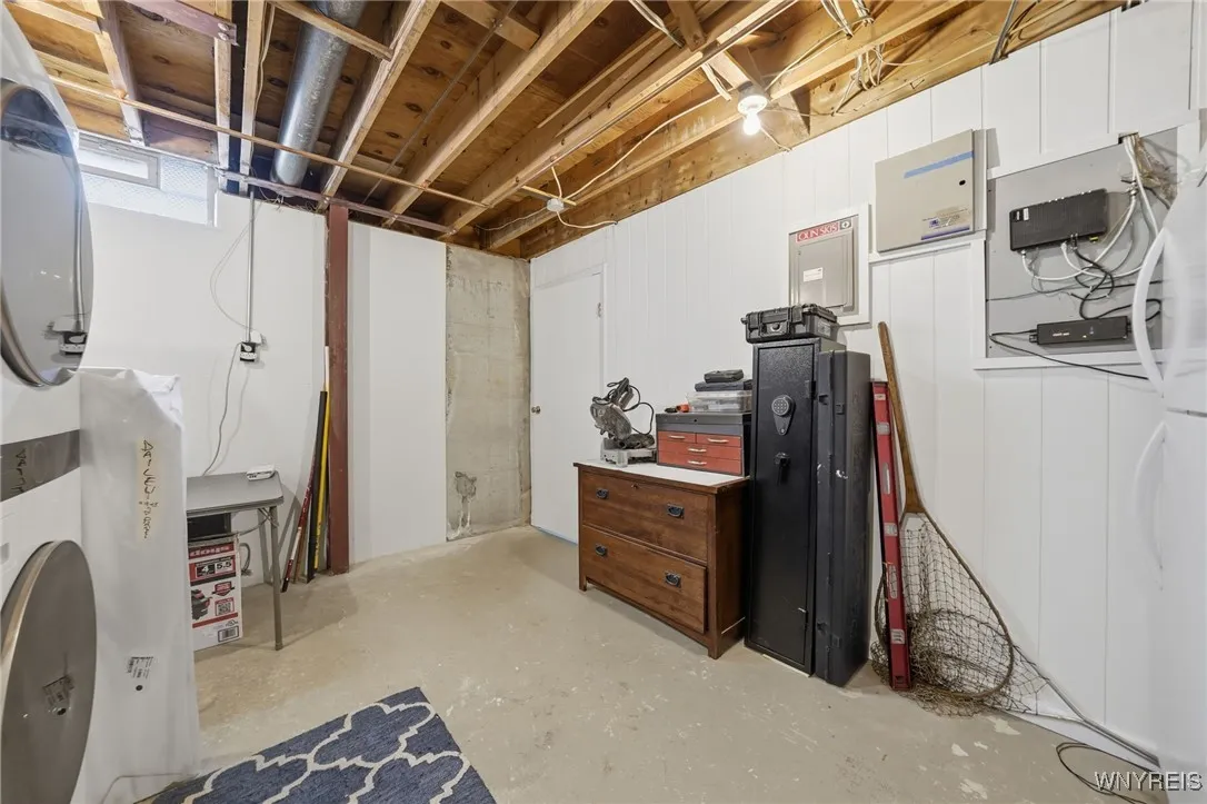 1651 Charlesgate Circle 1651, Amherst, New York 14, Amherst, New York 14051, 2 Bedrooms Bedrooms, 5 Rooms Rooms,2 BathroomsBathrooms,Residential,Closed,1651 Charlesgate Circle 1651, Amherst, New York 14,0,B1658313