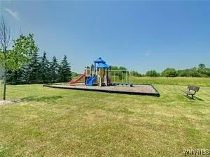 1651 Charlesgate Circle 1651, Amherst, New York 14, Amherst, New York 14051, 2 Bedrooms Bedrooms, 5 Rooms Rooms,2 BathroomsBathrooms,Residential,Closed,1651 Charlesgate Circle 1651, Amherst, New York 14,0,B1658313