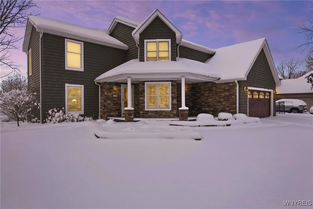 720 Raymond Drive, Lewiston, New York 14092, Lewiston, New York 14092, 4 Bedrooms Bedrooms, 8 Rooms Rooms,2 BathroomsBathrooms,Residential,Closed,720 Raymond Drive, Lewiston, New York 14092,0,B1658872