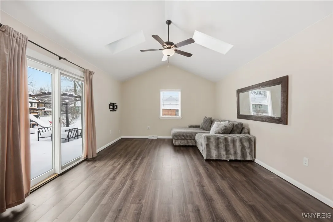 720 Raymond Drive, Lewiston, New York 14092, Lewiston, New York 14092, 4 Bedrooms Bedrooms, 8 Rooms Rooms,2 BathroomsBathrooms,Residential,Closed,720 Raymond Drive, Lewiston, New York 14092,0,B1658872