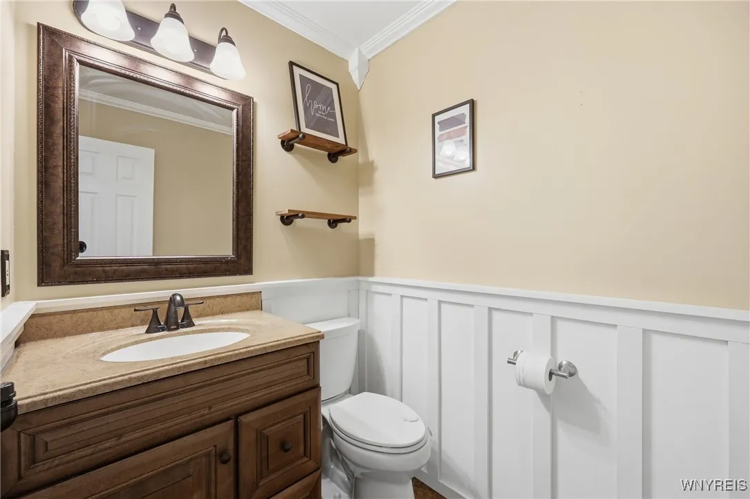 720 Raymond Drive, Lewiston, New York 14092, Lewiston, New York 14092, 4 Bedrooms Bedrooms, 8 Rooms Rooms,2 BathroomsBathrooms,Residential,Closed,720 Raymond Drive, Lewiston, New York 14092,0,B1658872