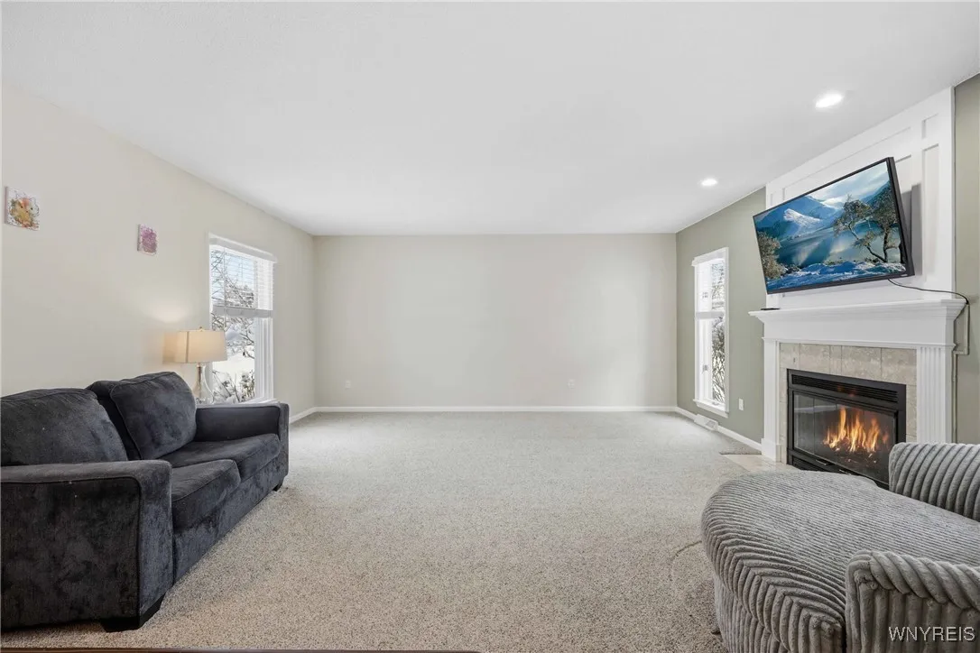 720 Raymond Drive, Lewiston, New York 14092, Lewiston, New York 14092, 4 Bedrooms Bedrooms, 8 Rooms Rooms,2 BathroomsBathrooms,Residential,Closed,720 Raymond Drive, Lewiston, New York 14092,0,B1658872