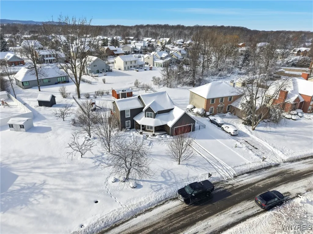 720 Raymond Drive, Lewiston, New York 14092, Lewiston, New York 14092, 4 Bedrooms Bedrooms, 8 Rooms Rooms,2 BathroomsBathrooms,Residential,Closed,720 Raymond Drive, Lewiston, New York 14092,0,B1658872