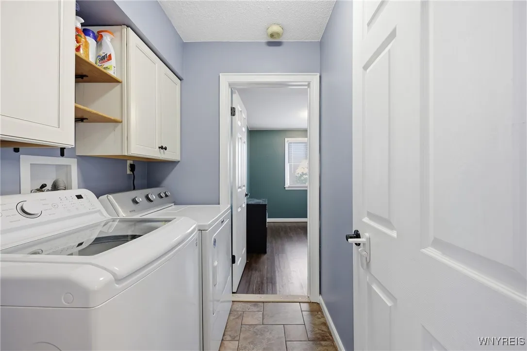 720 Raymond Drive, Lewiston, New York 14092, Lewiston, New York 14092, 4 Bedrooms Bedrooms, 8 Rooms Rooms,2 BathroomsBathrooms,Residential,Closed,720 Raymond Drive, Lewiston, New York 14092,0,B1658872