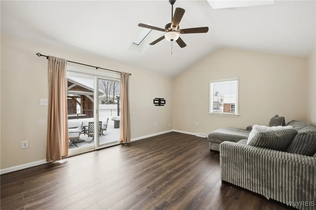 720 Raymond Drive, Lewiston, New York 14092, Lewiston, New York 14092, 4 Bedrooms Bedrooms, 8 Rooms Rooms,2 BathroomsBathrooms,Residential,Closed,720 Raymond Drive, Lewiston, New York 14092,0,B1658872