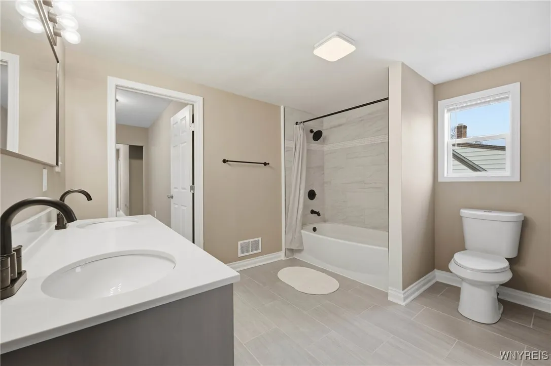 89 16th Avenue, North Tonawanda, New York 14120, North Tonawanda, New York 14120, 3 Bedrooms Bedrooms, 9 Rooms Rooms,2 BathroomsBathrooms,Residential,Closed,89 16th Avenue, North Tonawanda, New York 14120,0,B1657912
