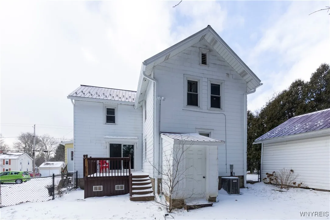 28 North Davis Street, Orchard Park, New York 1412, Orchard Park, New York 14127, 4 Bedrooms Bedrooms, 13 Rooms Rooms,2 BathroomsBathrooms,Residential,Closed,28 North Davis Street, Orchard Park, New York 1412,0,B1658882