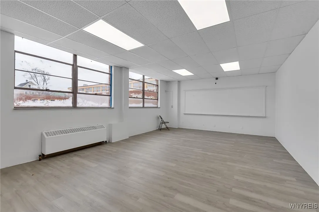 1833 Clinton Street, Buffalo, New York 14206, Buffalo, New York 14206, ,Commercial Sale,Closed,1833 Clinton Street, Buffalo, New York 14206,0,B1658902