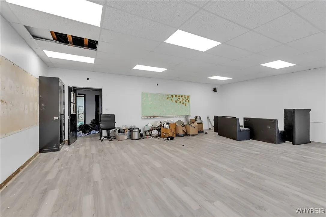 1833 Clinton Street, Buffalo, New York 14206, Buffalo, New York 14206, ,Commercial Sale,Closed,1833 Clinton Street, Buffalo, New York 14206,0,B1658902