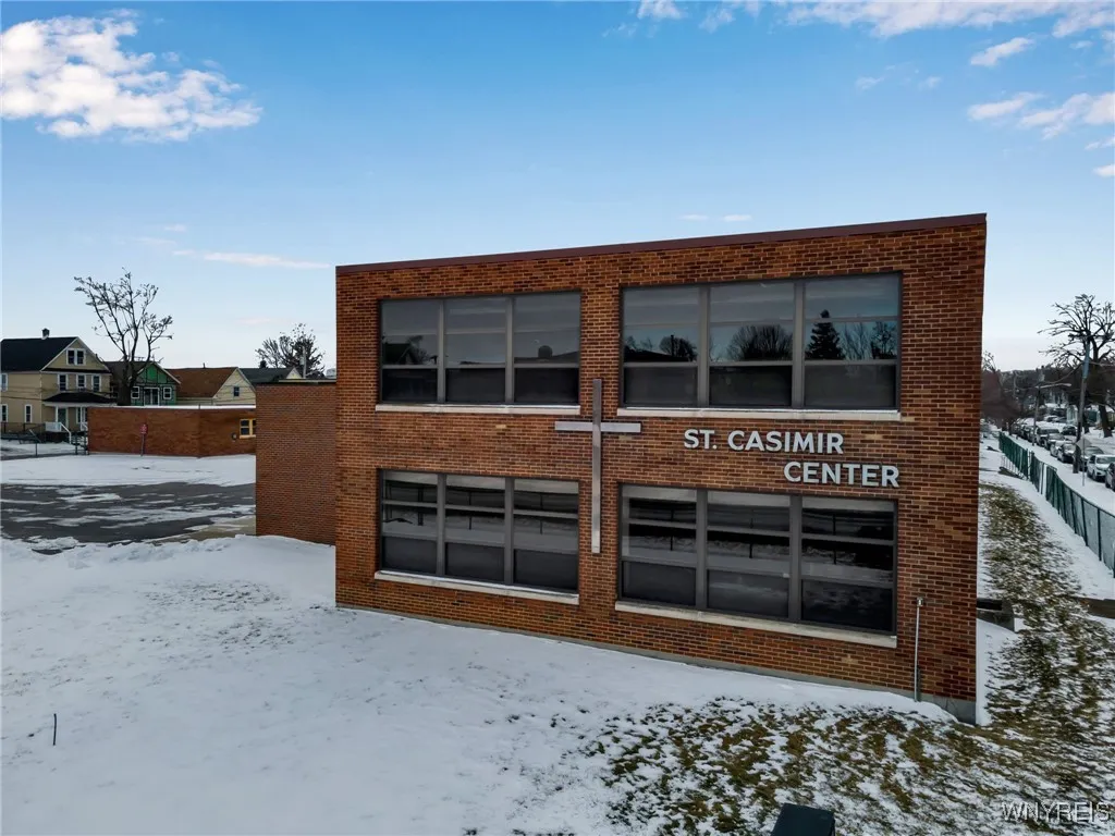 1833 Clinton Street, Buffalo, New York 14206, Buffalo, New York 14206, ,Commercial Sale,Closed,1833 Clinton Street, Buffalo, New York 14206,0,B1658902