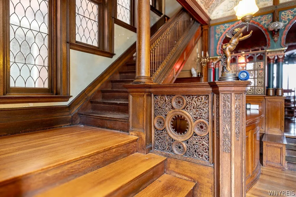 467 Virginia Street, Buffalo, New York 14202, Buffalo, New York 14202, 6 Bedrooms Bedrooms, ,2 BathroomsBathrooms,Residential,For Sale,467 Virginia Street, Buffalo, New York 14202,0,B1659238