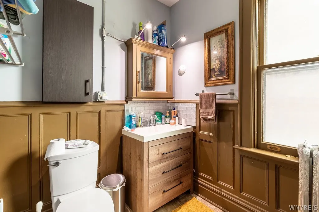 467 Virginia Street, Buffalo, New York 14202, Buffalo, New York 14202, 6 Bedrooms Bedrooms, ,2 BathroomsBathrooms,Residential,For Sale,467 Virginia Street, Buffalo, New York 14202,0,B1659238