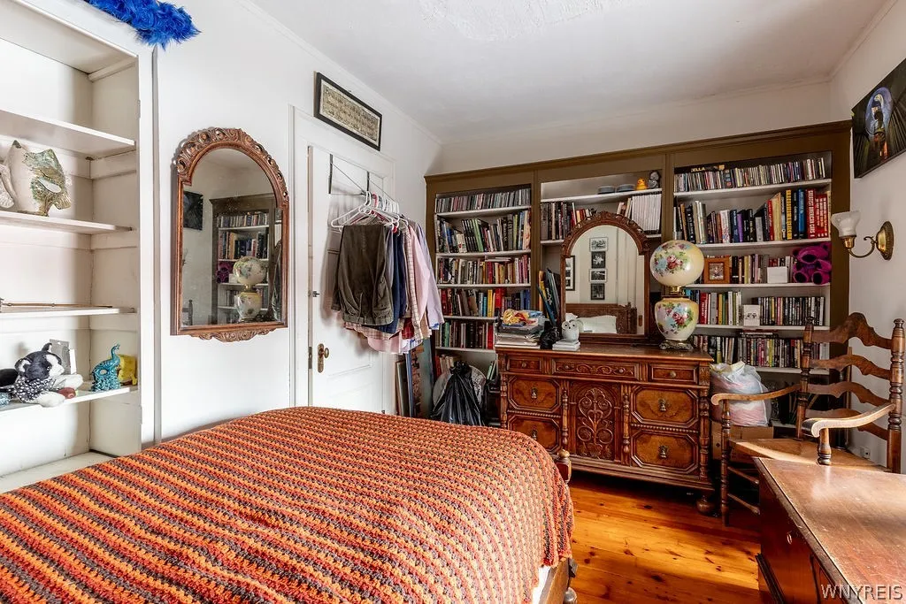 467 Virginia Street, Buffalo, New York 14202, Buffalo, New York 14202, 6 Bedrooms Bedrooms, ,2 BathroomsBathrooms,Residential,For Sale,467 Virginia Street, Buffalo, New York 14202,0,B1659238