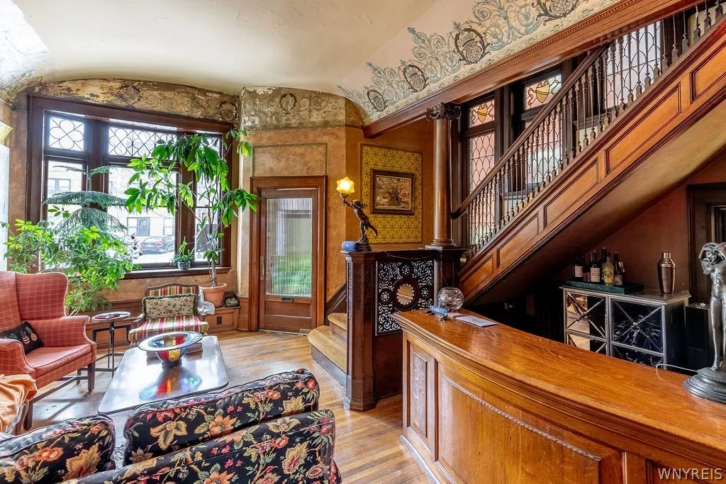 467 Virginia Street, Buffalo, New York 14202, Buffalo, New York 14202, 6 Bedrooms Bedrooms, ,2 BathroomsBathrooms,Residential,For Sale,467 Virginia Street, Buffalo, New York 14202,0,B1659238